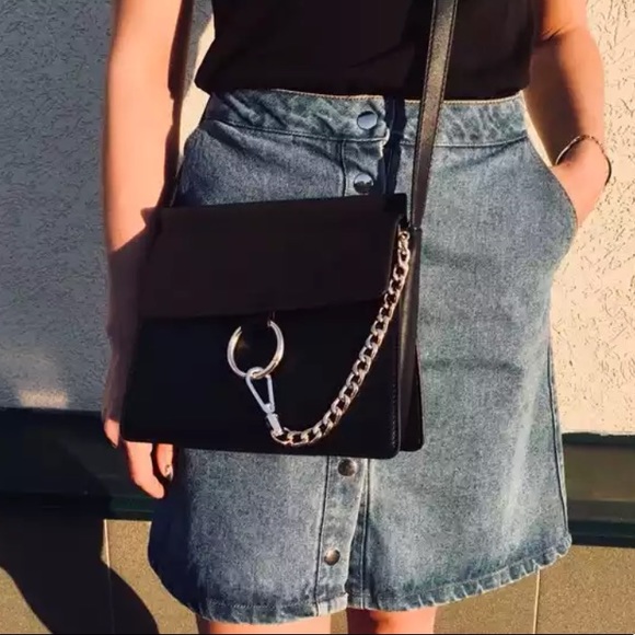 πHPπ π VERONA O Ring Chain Buckle Bag - Picture 3 of 8